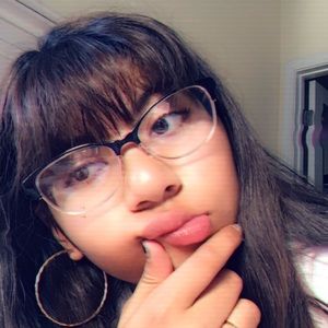 Meet your Posher, Kaylie